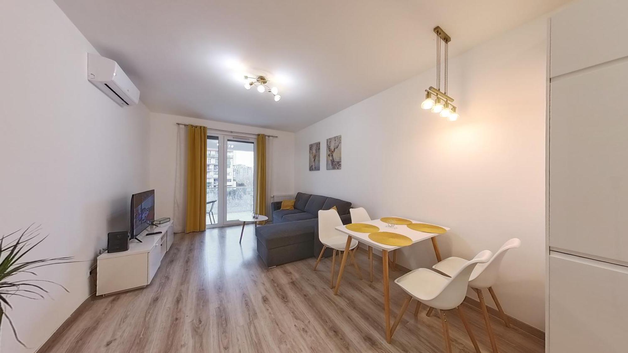 Lovely Two Apartment